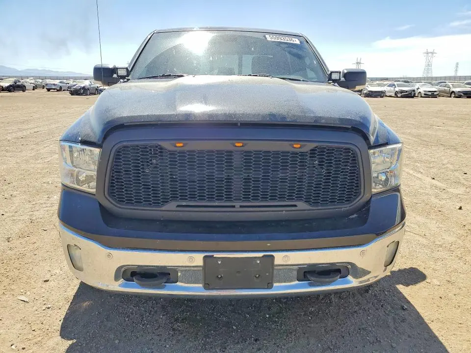 2015 RAM 1500 SLT  