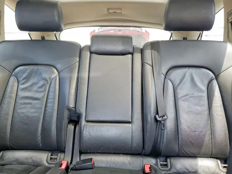 2010 AUDI Q7 PREMIUM PLUS  