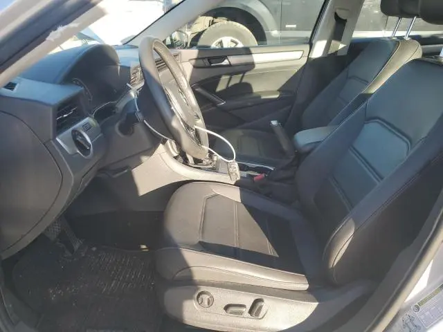 2021 VOLKSWAGEN PASSAT SE  