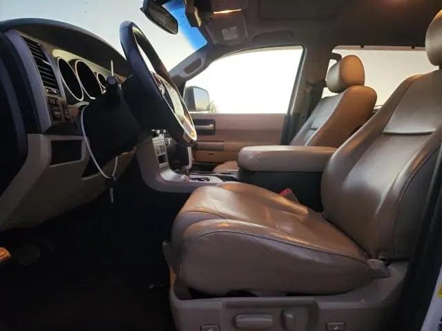 2015 TOYOTA SEQUOIA LIMITED  