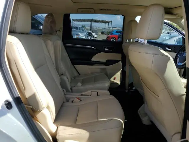 2015 TOYOTA HIGHLANDER LIMITED  