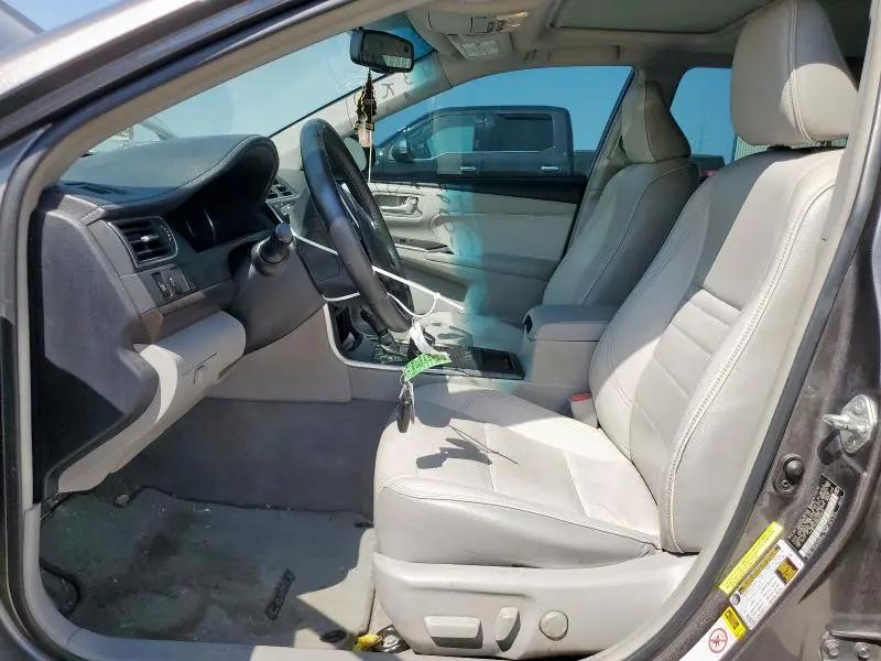 2017 TOYOTA CAMRY LE  