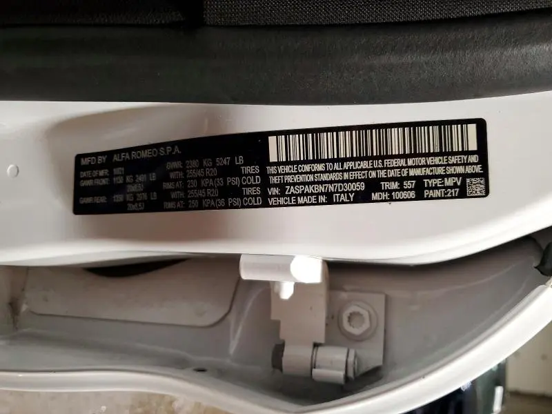 2022 ALFA ROMEO STELVIO TI  