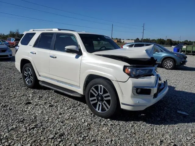 2016 TOYOTA 4RUNNER SR5  