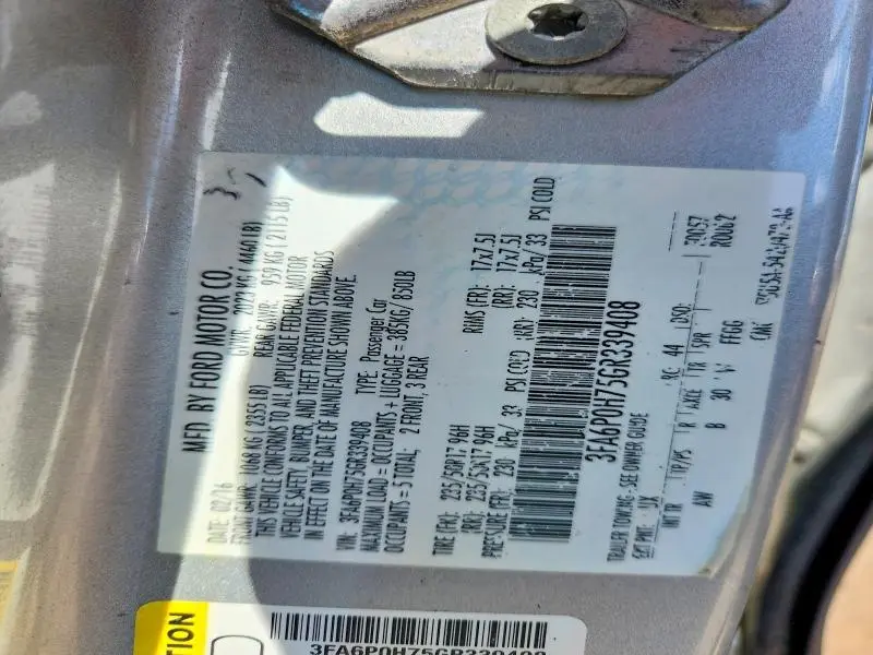 2016 FORD FUSION SE  
