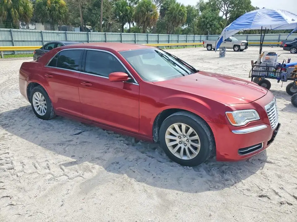 2013 CHRYSLER 300   
