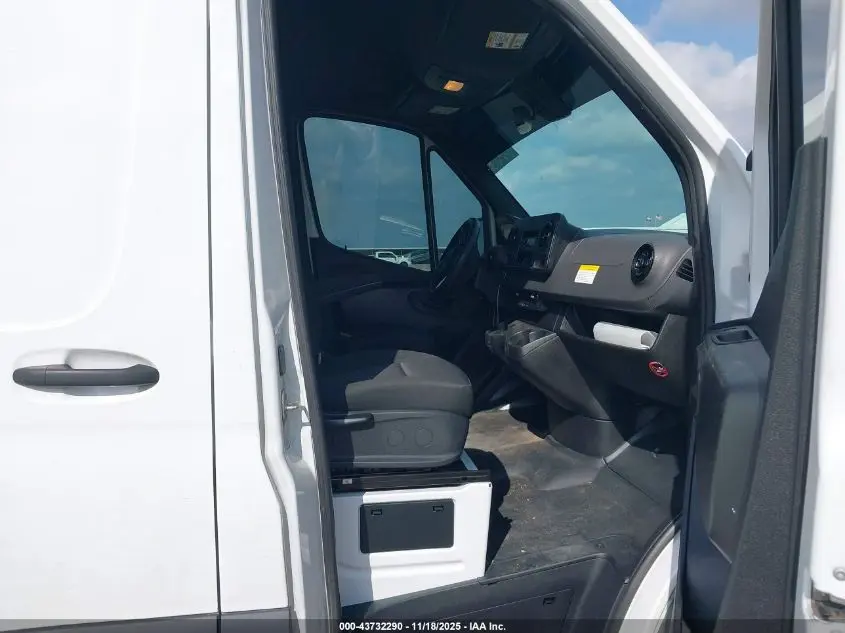 2023 MERCEDES-BENZ SPRINTER 2500 HIGH ROOF 4-CYL DIESEL