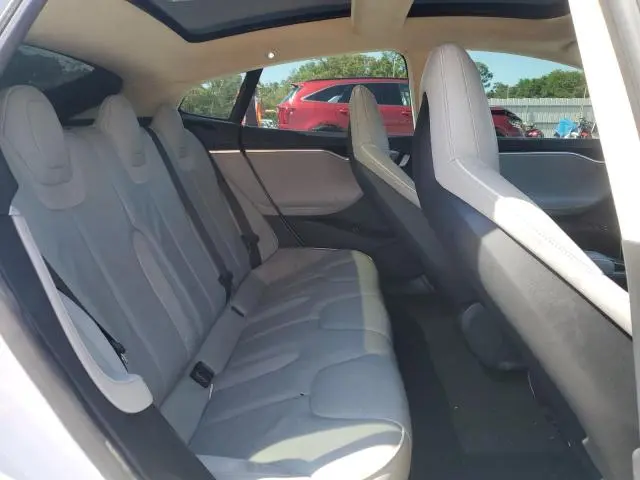 2014 TESLA MODEL S   