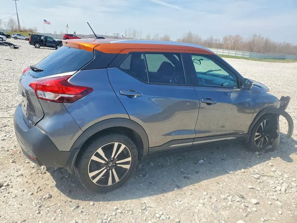 2019 NISSAN KICKS S  