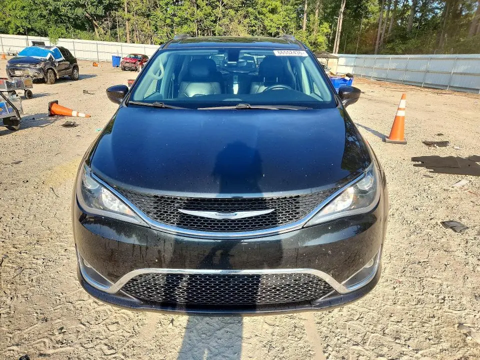 2017 CHRYSLER PACIFICA TOURING L PLUS  