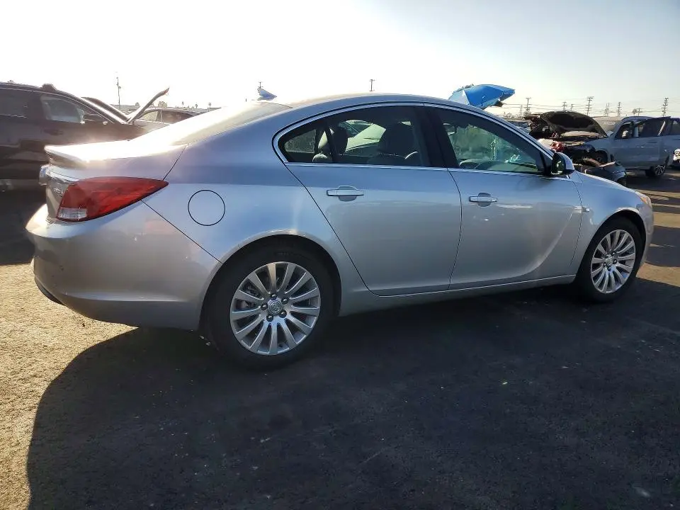 2011 BUICK REGAL CXL  