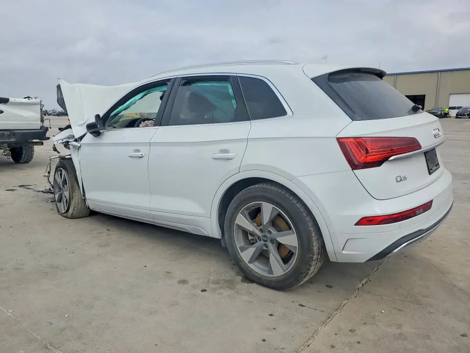 2024 AUDI Q5 PREMIUM 40  