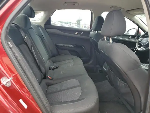 2022 KIA K5 LXS  