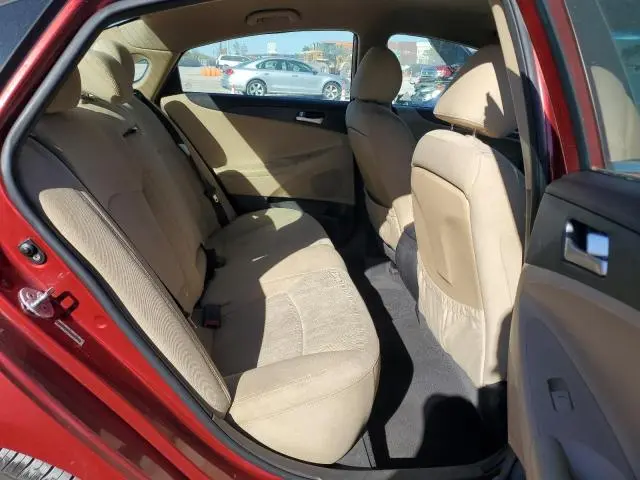 2011 HYUNDAI SONATA GLS  