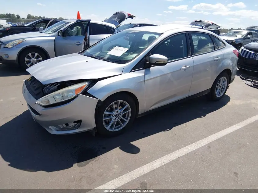 2017 FORD FOCUS SE