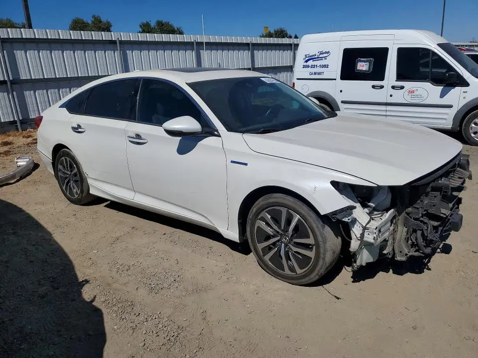 2019 HONDA ACCORD TOURING HYBRID  