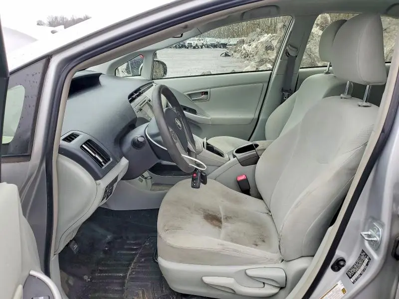 2012 TOYOTA PRIUS TWO  