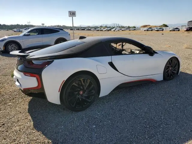 2016 BMW I8   