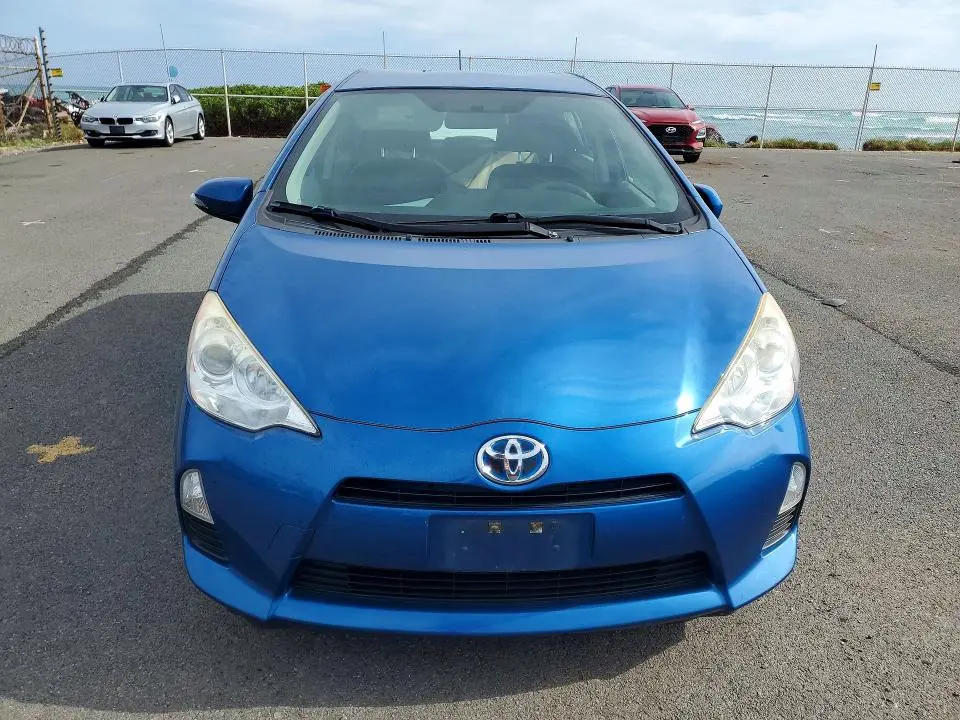 2012 TOYOTA PRIUS C THREE  