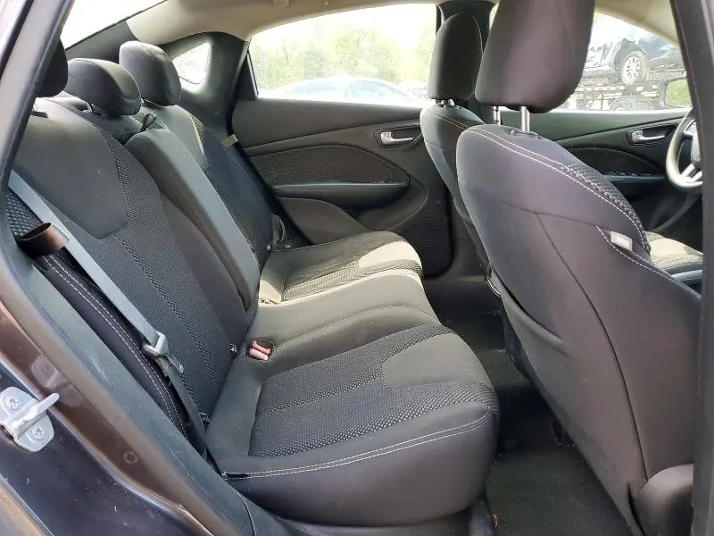 2015 DODGE DART SXT  
