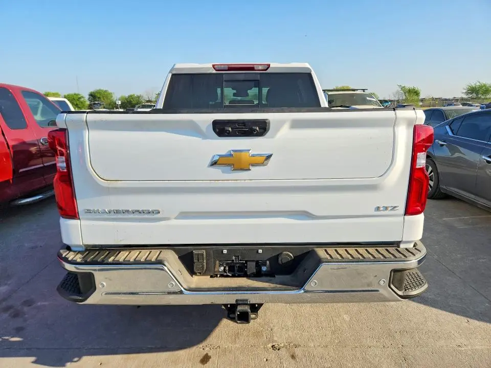 2025 CHEVROLET SILVERADO C1500 LTZ  