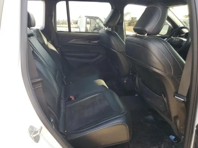 2023 JEEP GRAND CHEROKEE LAREDO  