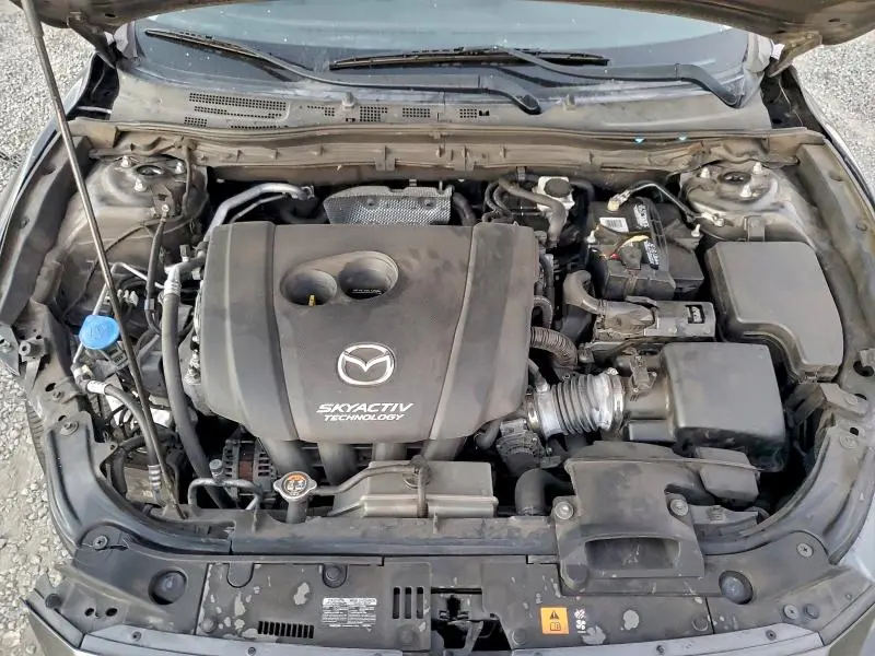 2018 MAZDA 3 TOURING  