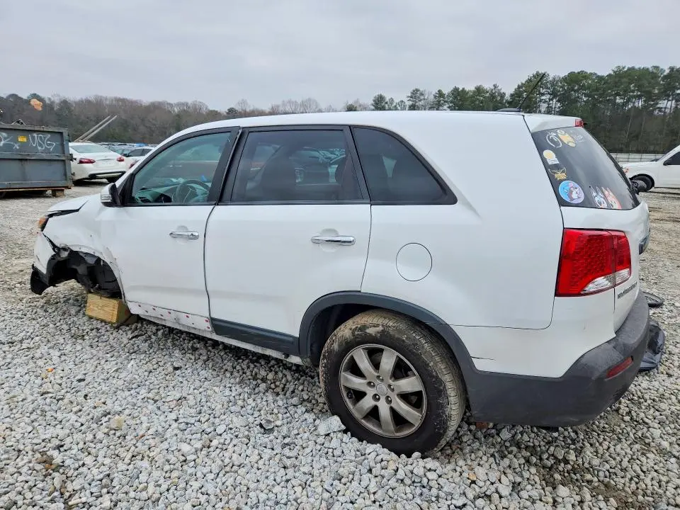 2011 KIA SORENTO BASE  