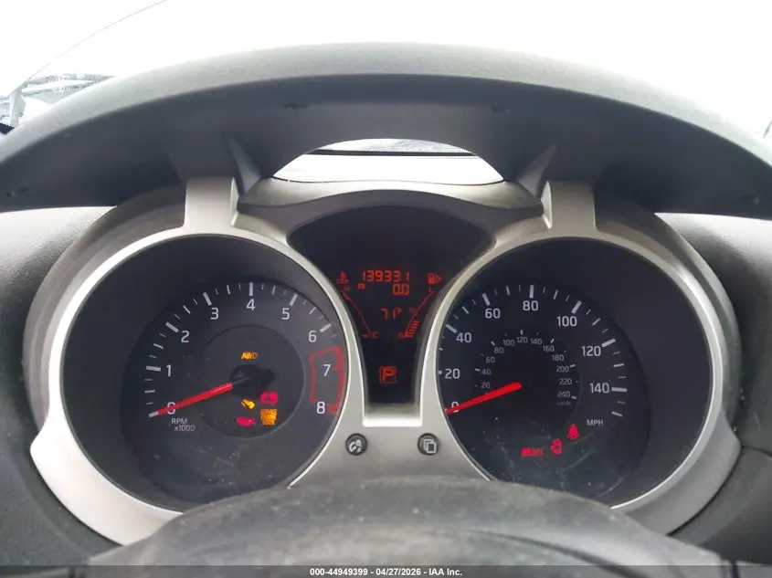 2011 NISSAN JUKE SL