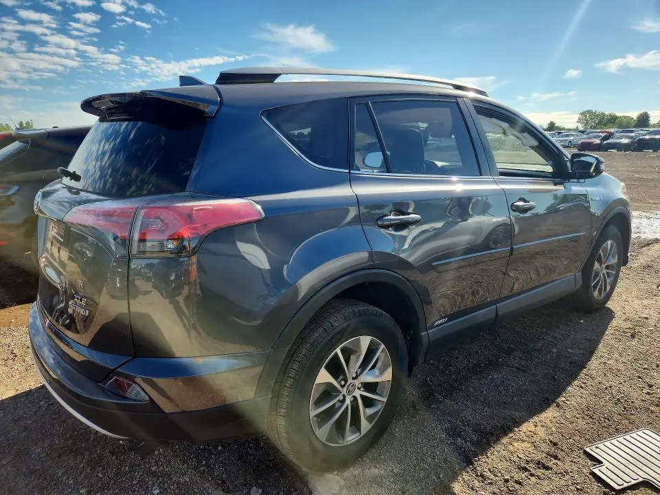 2016 TOYOTA RAV4 HV XLE  