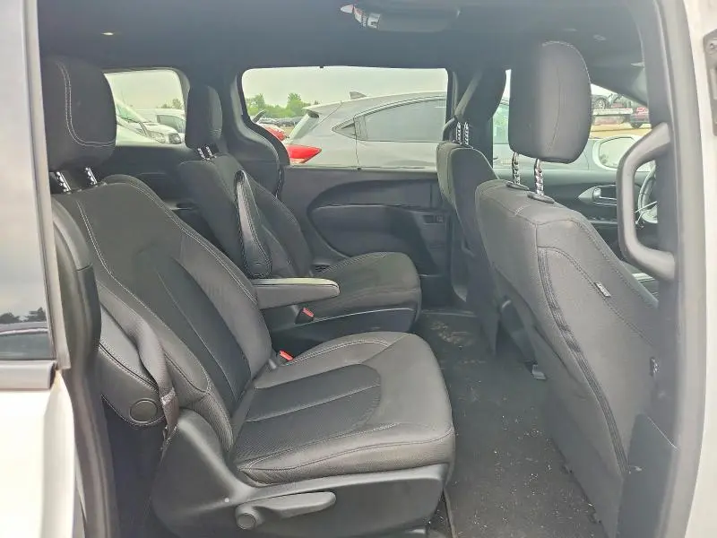2019 CHRYSLER PACIFICA HYBRID TOURING PLUS  
