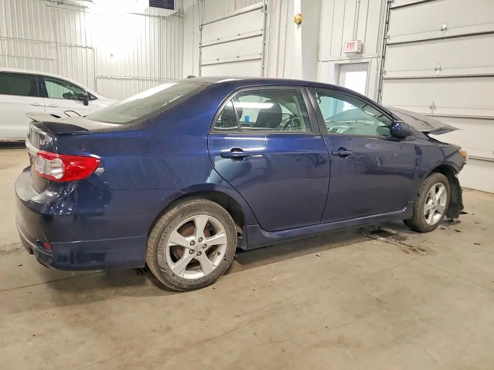 2011 TOYOTA COROLLA S  