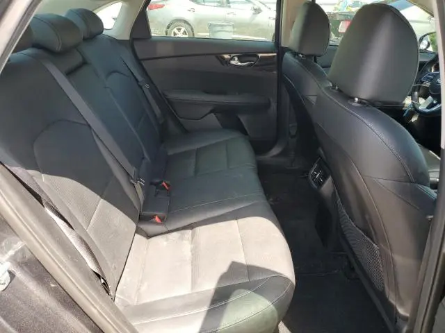 2019 KIA FORTE EX  