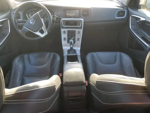 2018 VOLVO S60 DYNAMIC  