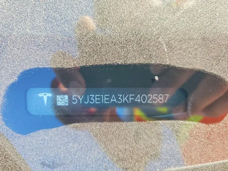 2019 TESLA MODEL 3   