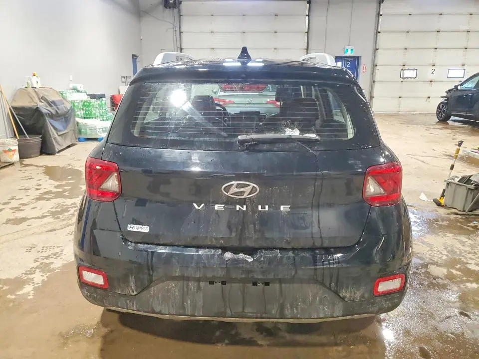 2022 HYUNDAI VENUE SEL  