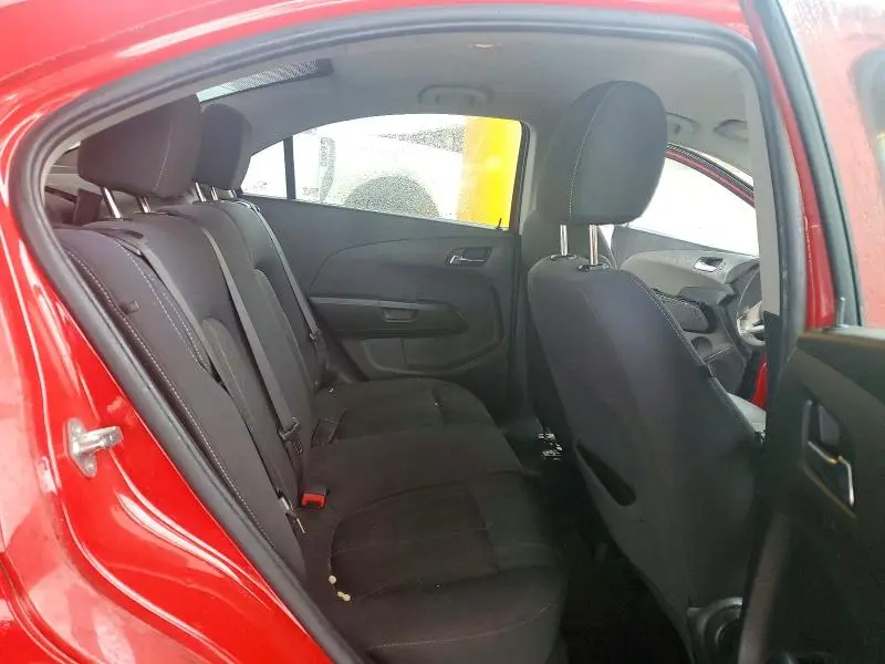 2017 CHEVROLET SONIC LT  