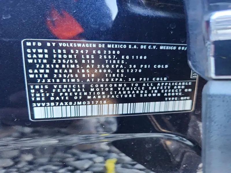 2018 VOLKSWAGEN TIGUAN SE  