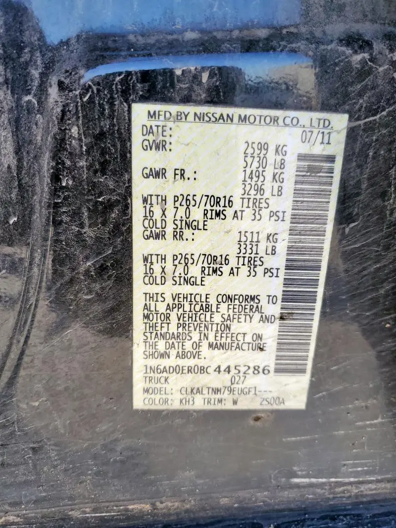 2011 NISSAN FRONTIER S  