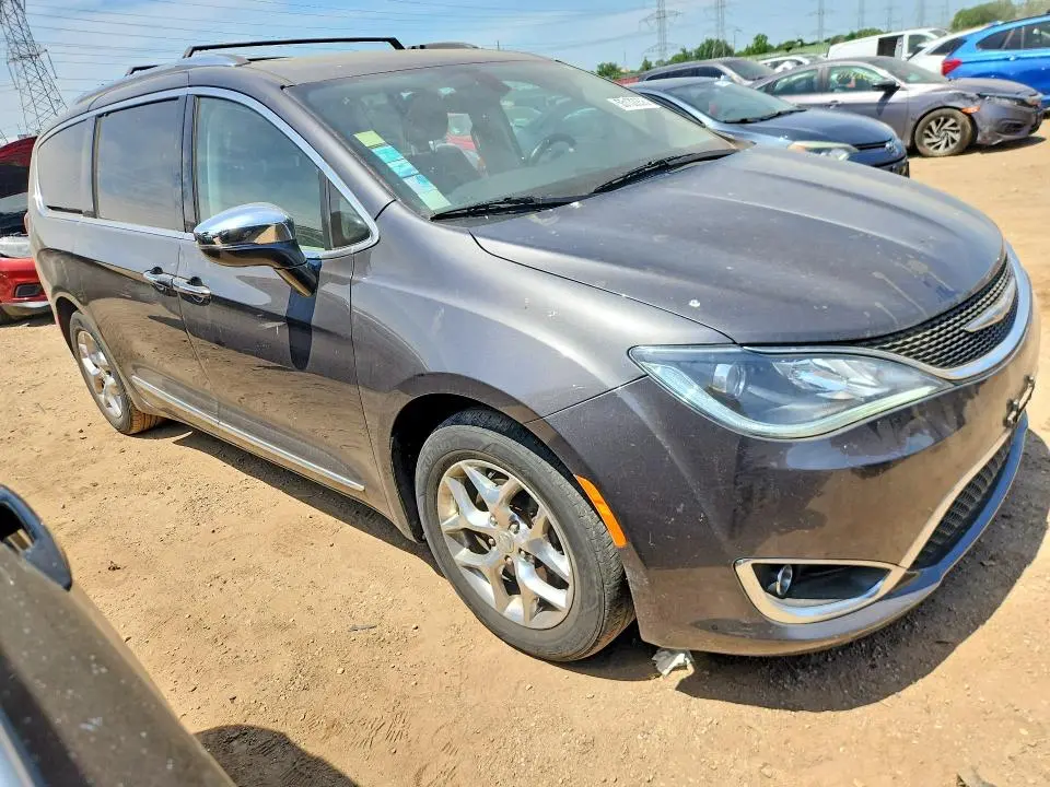 2018 CHRYSLER PACIFICA   