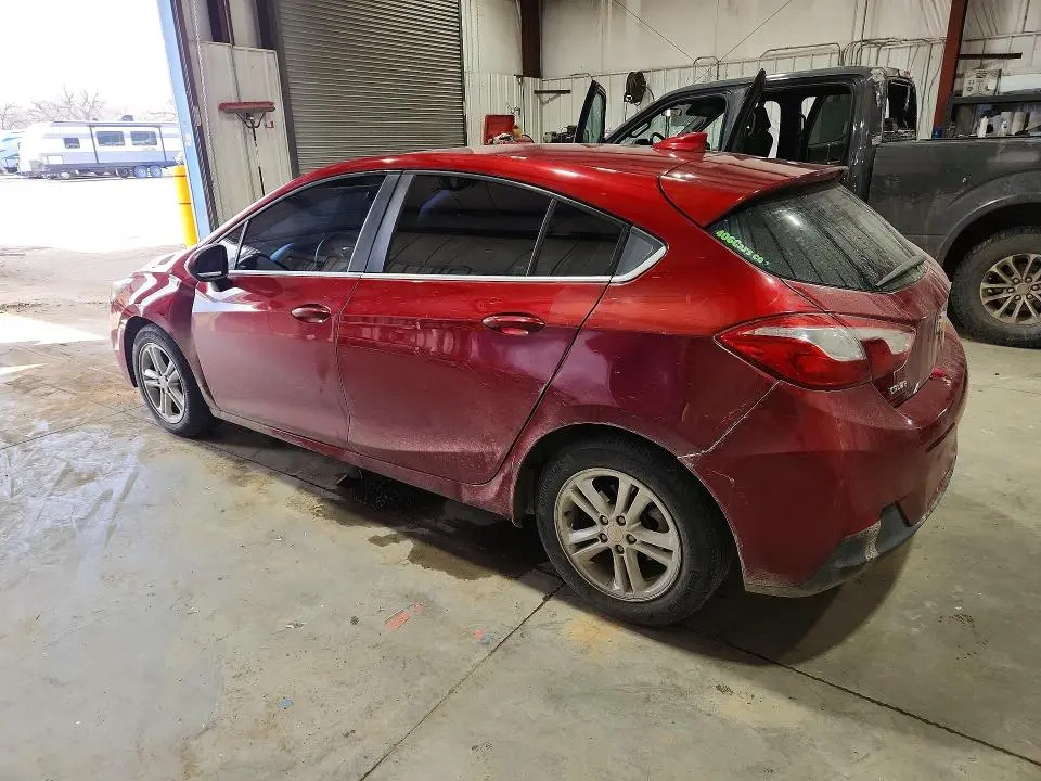 2017 CHEVROLET CRUZE LT  