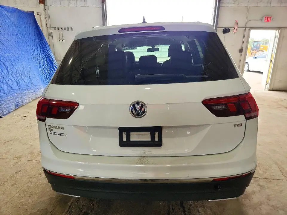 2018 VOLKSWAGEN TIGUAN SE  