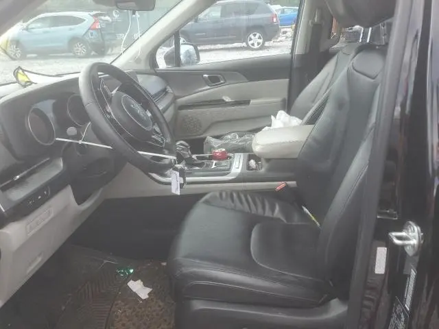 2024 KIA CARNIVAL LX  