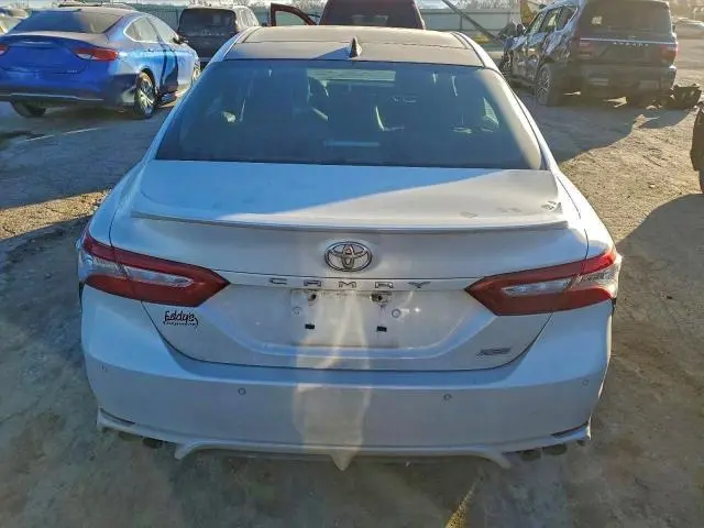 2018 TOYOTA CAMRY XSE  