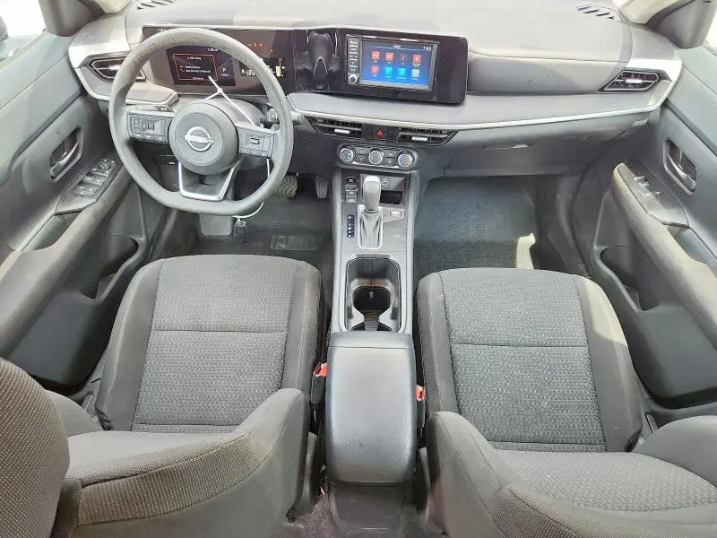 2025 NISSAN KICKS S  