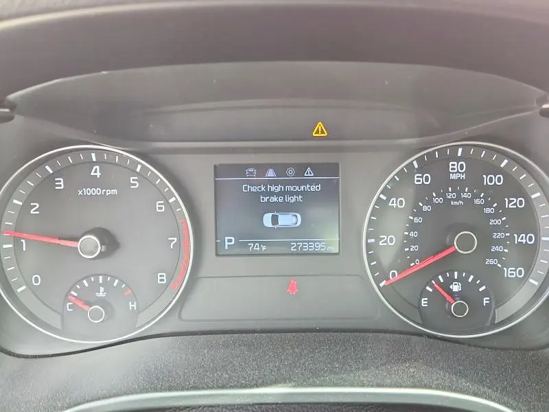2019 KIA FORTE LXS  