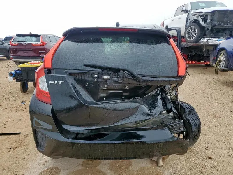 2015 HONDA FIT LX  