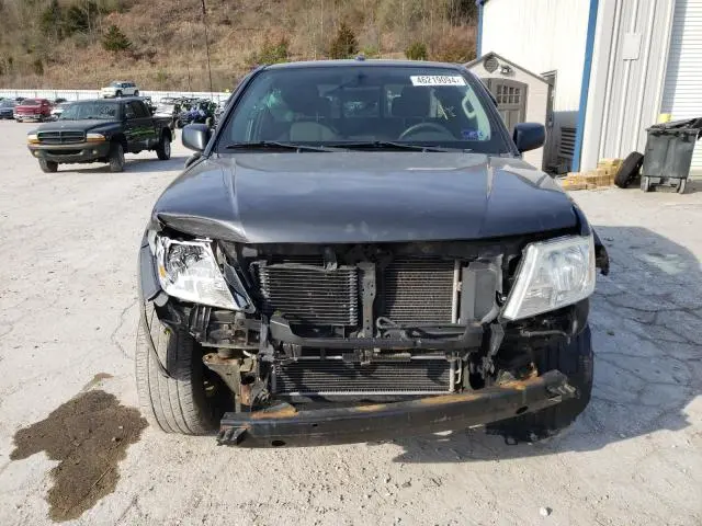 2015 NISSAN FRONTIER SV  