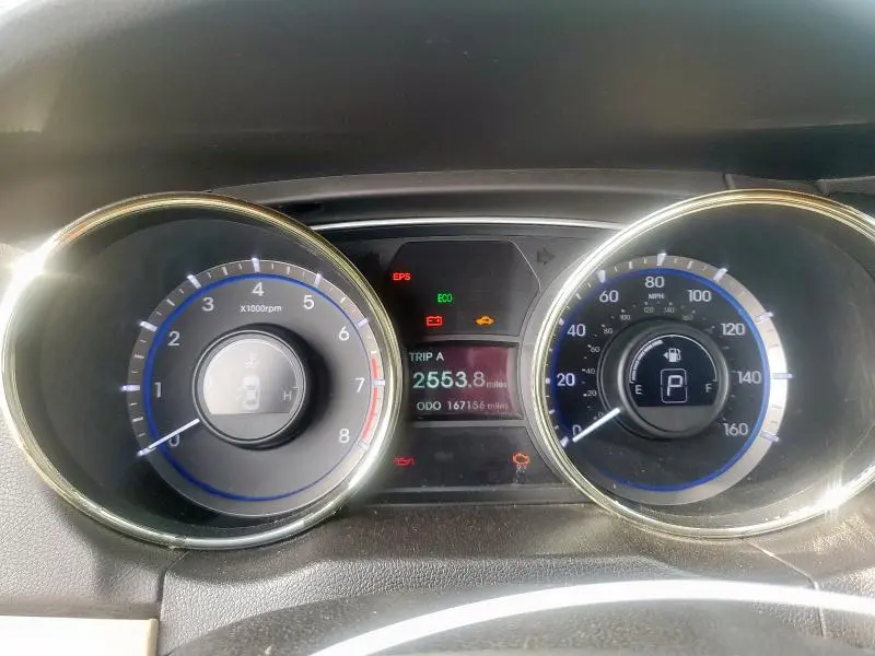 2013 HYUNDAI SONATA SE  