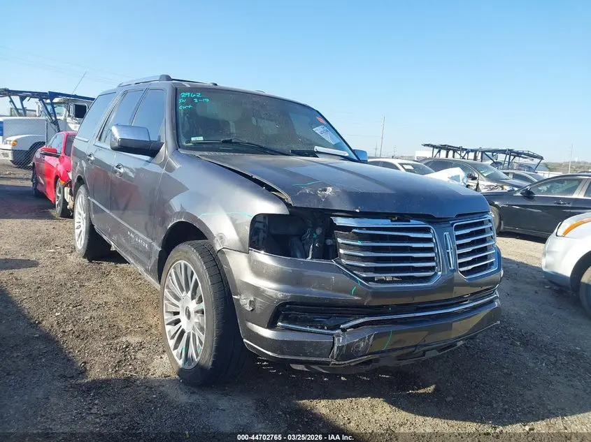2015 LINCOLN NAVIGATOR  